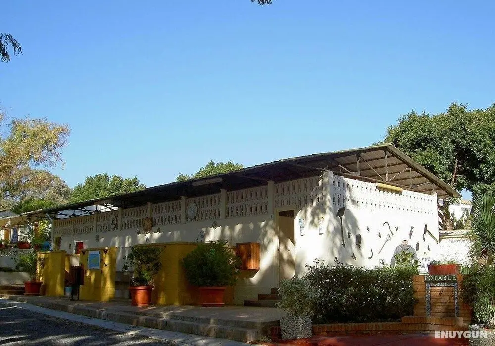 Camping Torremolinos - Ryokan Tesisleri