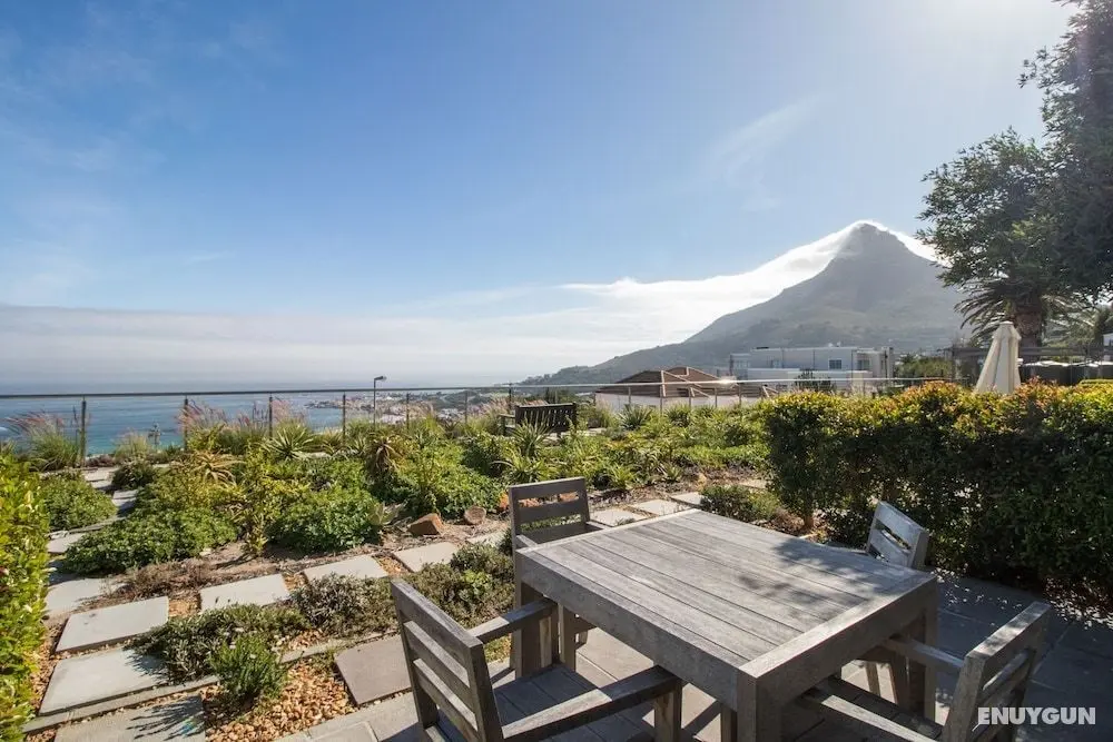 Camps Bay One Bedroom Apartment - Luxury Stay With sea View - Öne Çıkan Resim