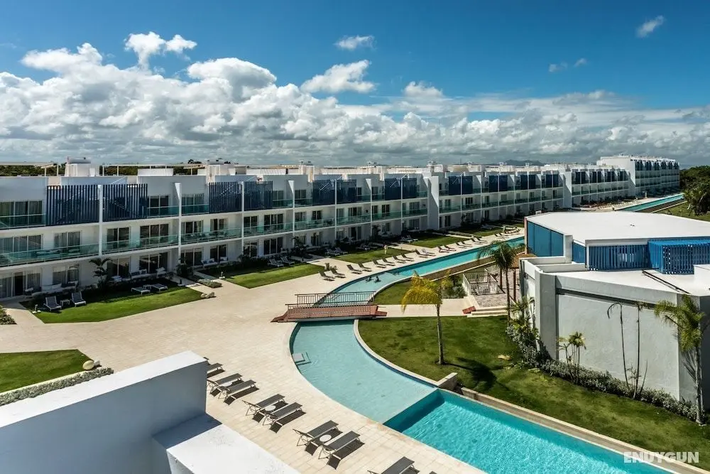 Cana Rock Condos - Öne Çıkan Resim