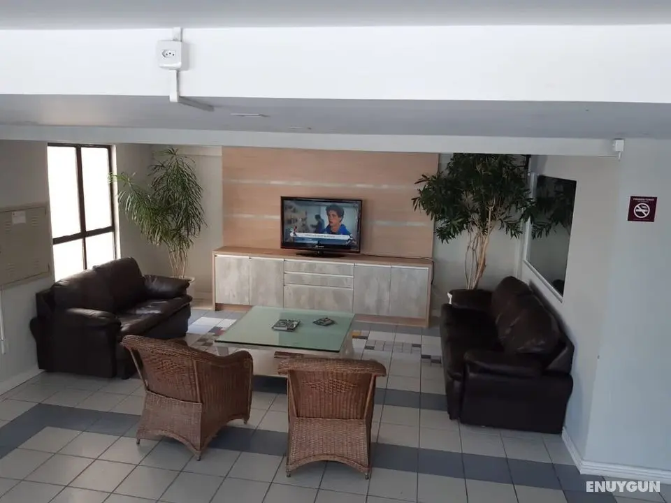CANASVIEIRAS CENTRAL HOTEL - Lobi