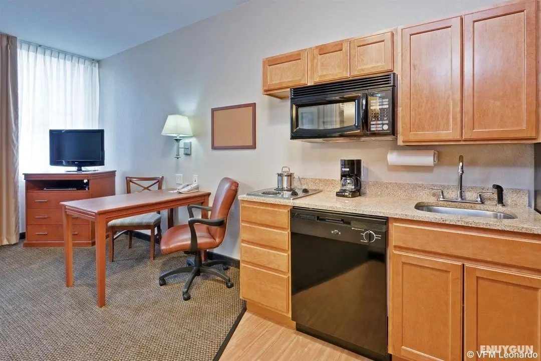 Candlewood Suites Terre Haute - Oda
