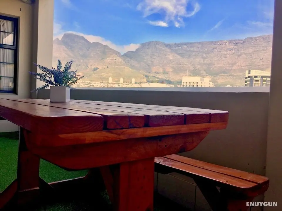 Cape Town Apartment with balcony - Öne Çıkan Resim