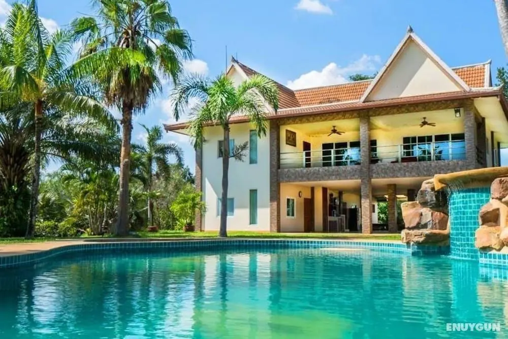 CAPITAL O916 Chill Chill D Pool Villa - Öne Çıkan Resim
