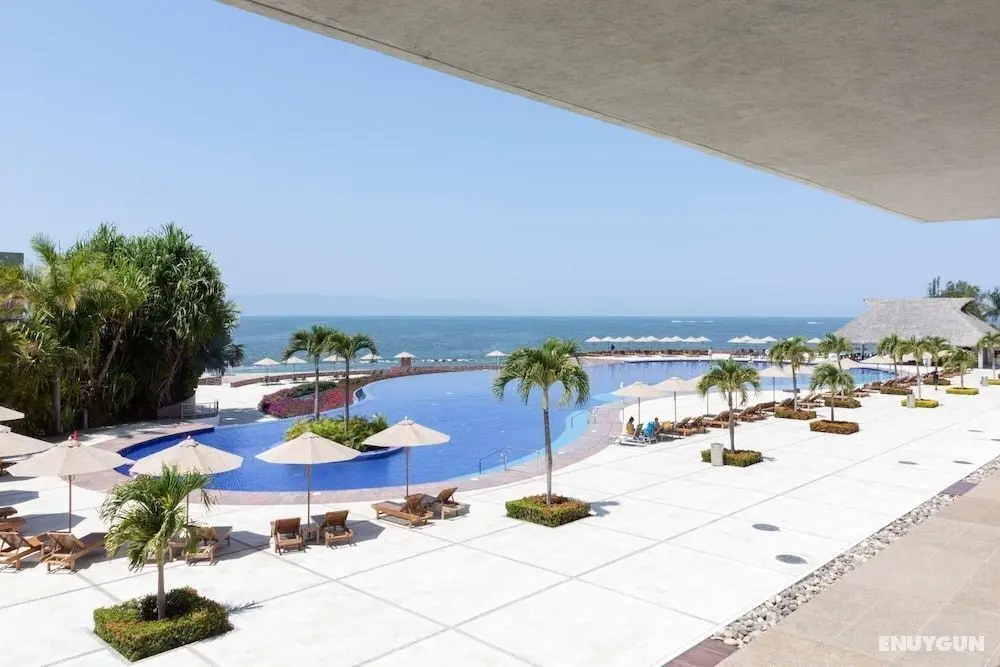 Capitalia Tres Mares Beachfront Oasis - Oda