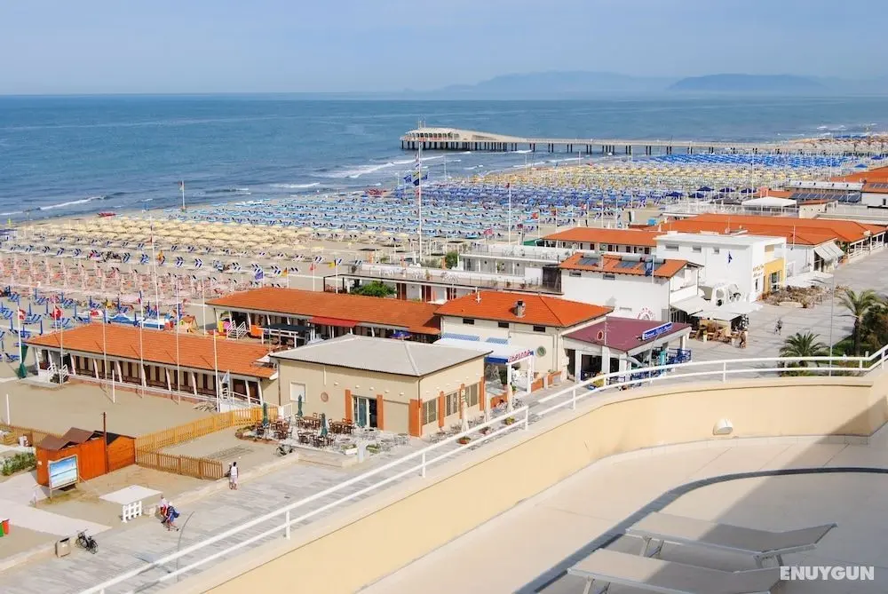 Hotel Capri & Residence - Dış Mekanlar
