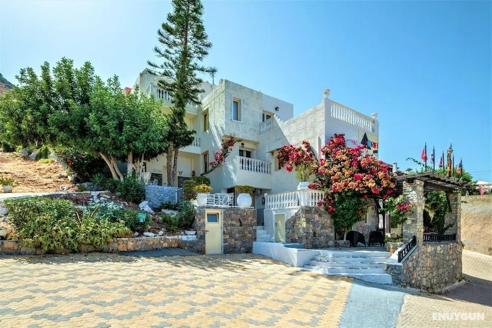 Captivating 3-bed Apartment in Heraklio - Dış Mekan