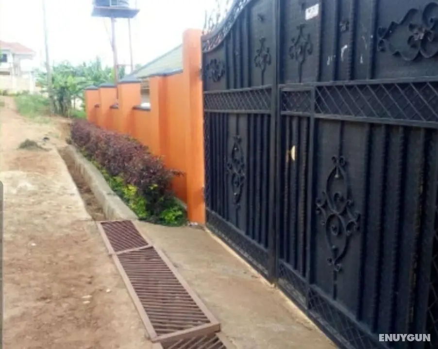 Captivating 4-bed House in Kampala - Öne Çıkan Resim