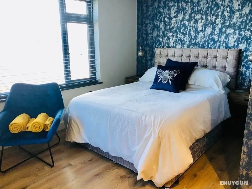 Captivating 5-bed House in Porthleven - Oda
