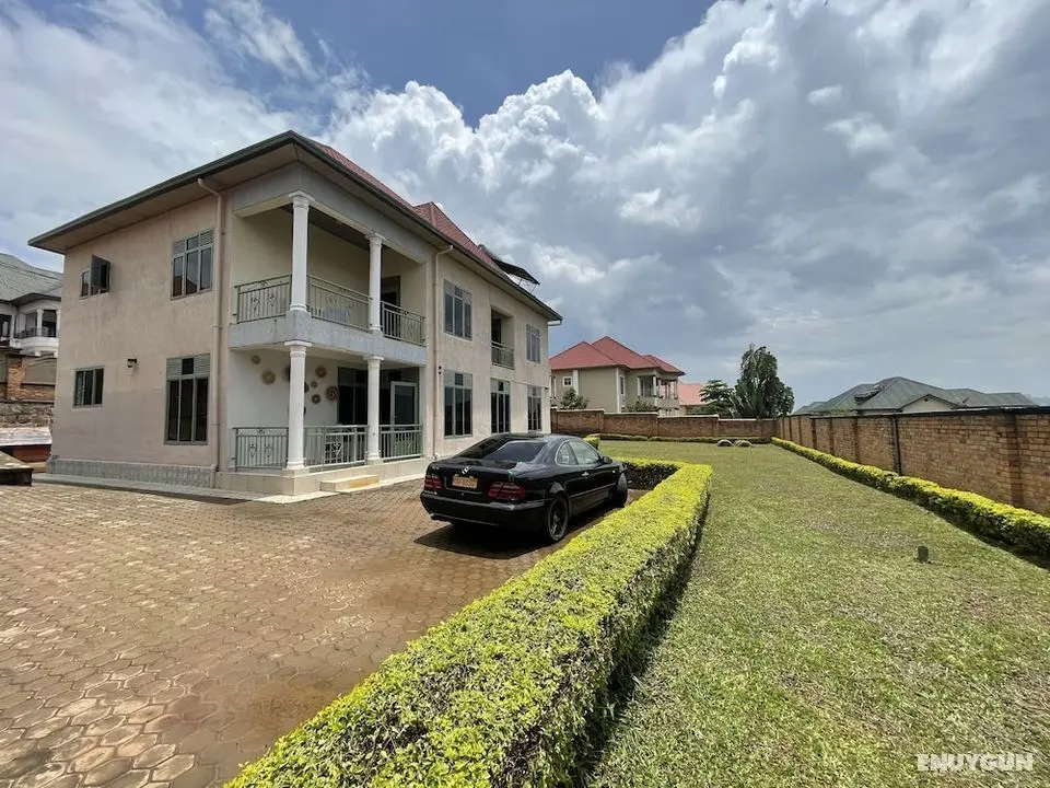 Captivating 7-bed House in Kigali, Rwanda - Öne Çıkan Resim