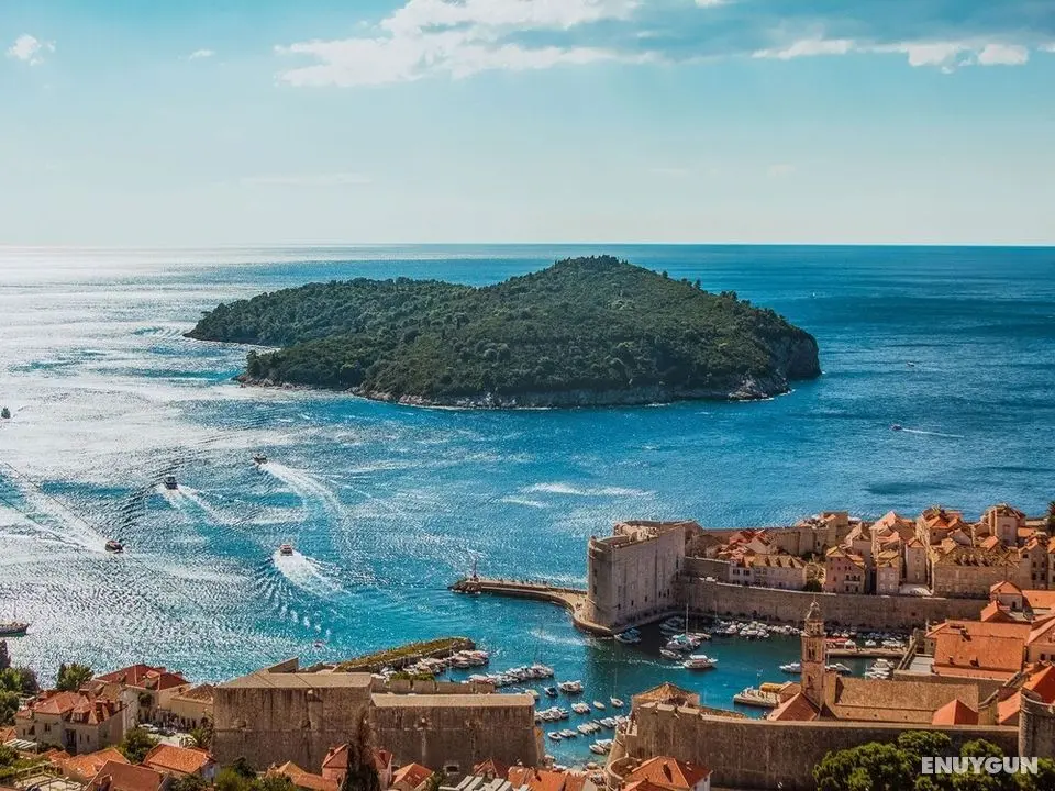 Captivating Villa in Dubrovnik With Private Balcony - Konum Öne Çıkanlar