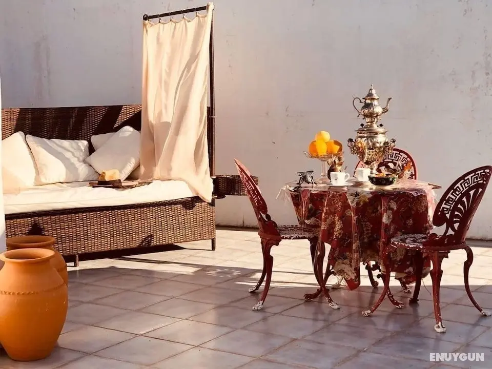 Captivating Studio Apartment in Mexilhoeira Grande - Öne Çıkan Resim