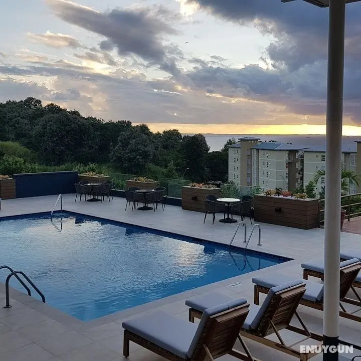 Cara Hotels Trinidad - Havuz