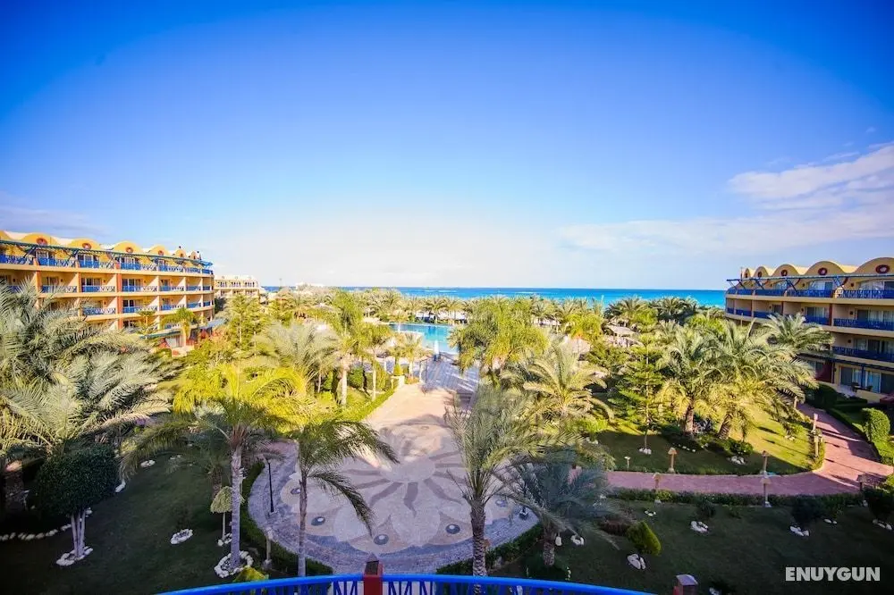 Carols Beau Rivage Hotel - Konum Öne Çıkanlar