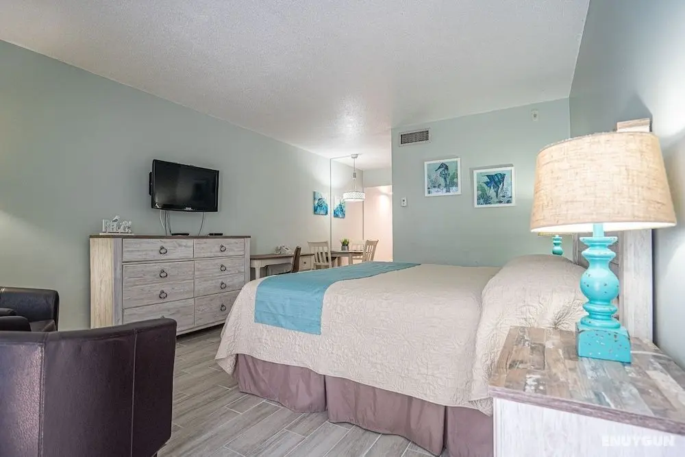 Carriage House Resort Motel - Oda