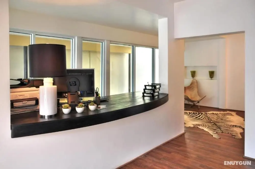 Casa Condado Residences - Lobi