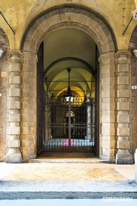 Casa Garisenda - Öne Çıkan Resim