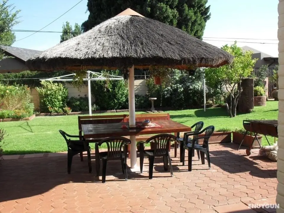 Casa Villa Guest House Carletonville - Suite 2 - Mülk Olanakları