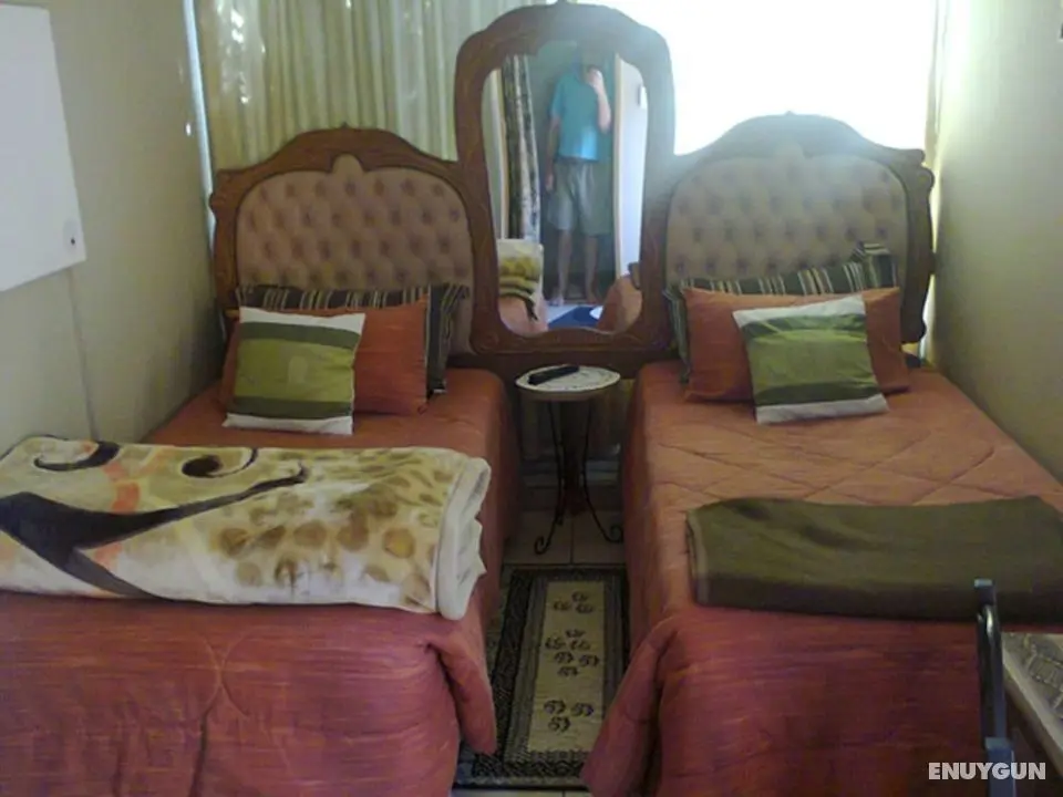 Casa Villa Guest House Carletonville - Suite 6 - Öne Çıkan Resim