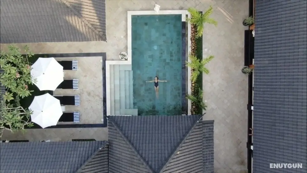 Villa Casablanca Surf Keramas - Dış Mekan
