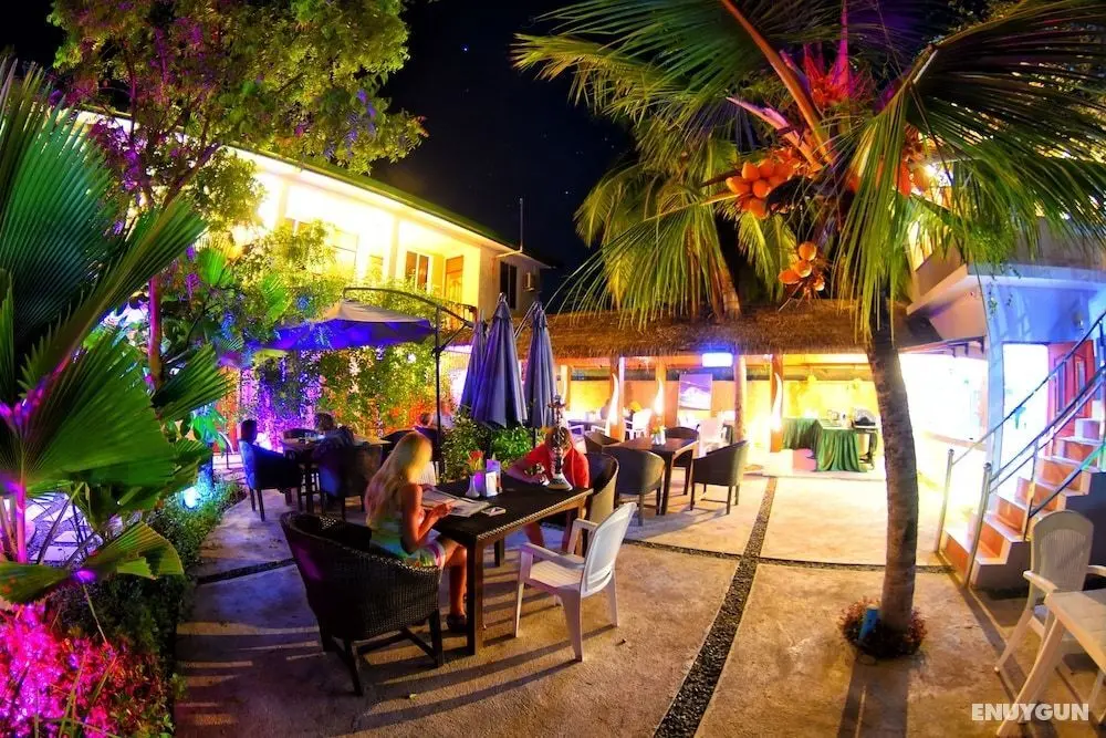 Casadana Thulusdhoo - Öne Çıkan Resim