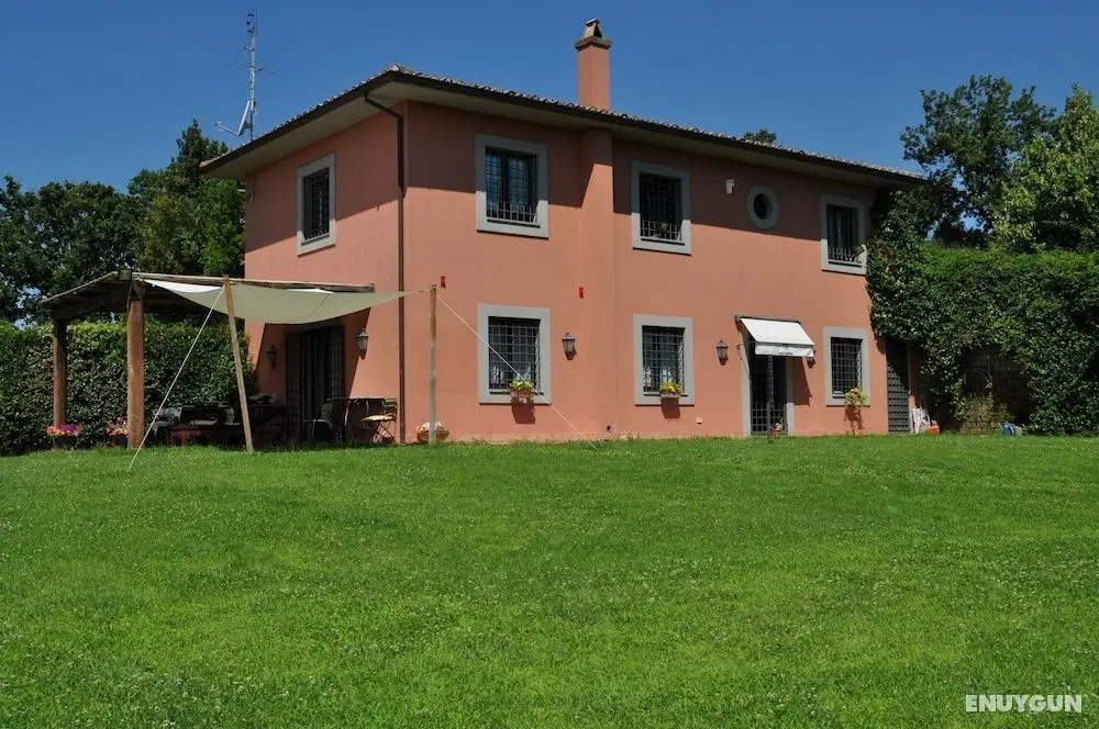Casale vicino al Golf Nazionale - Öne Çıkan Resim