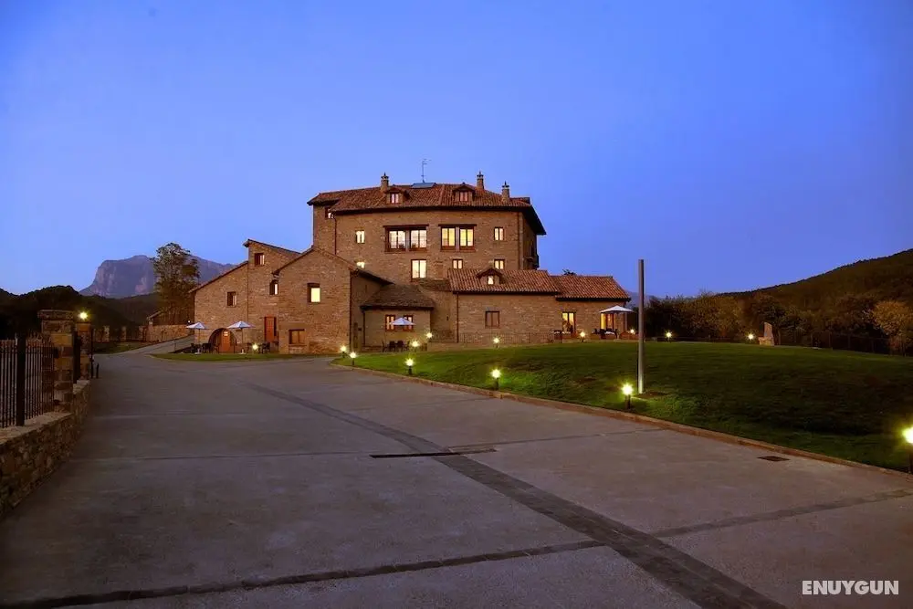 Casas Pirineo turismo rural con historia - Öne Çıkan Resim