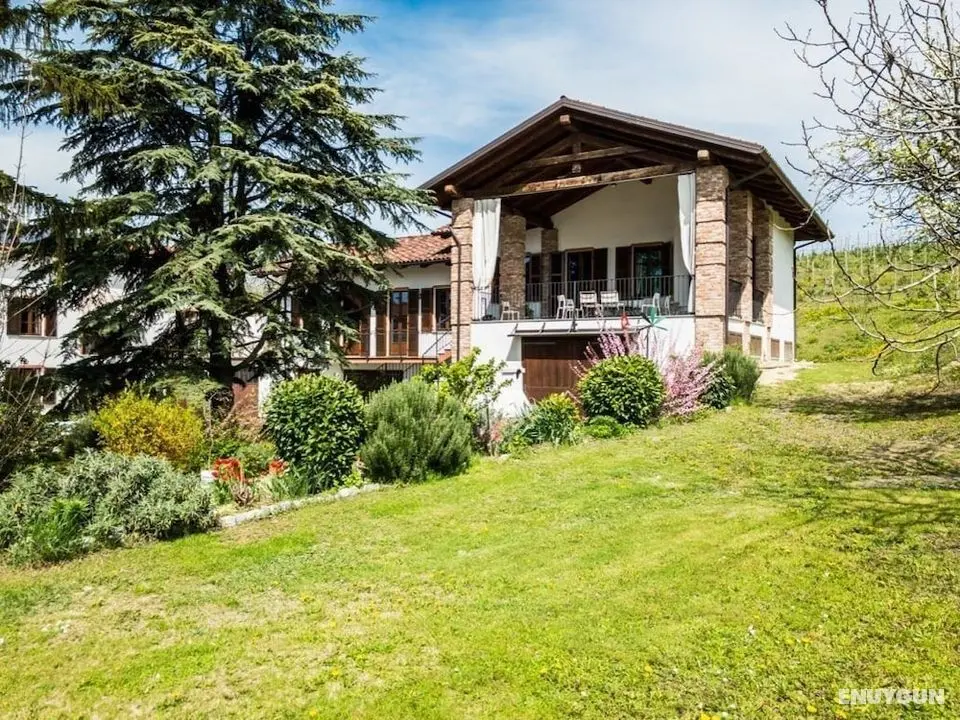 Cascina Beccaris - Öne Çıkan Resim