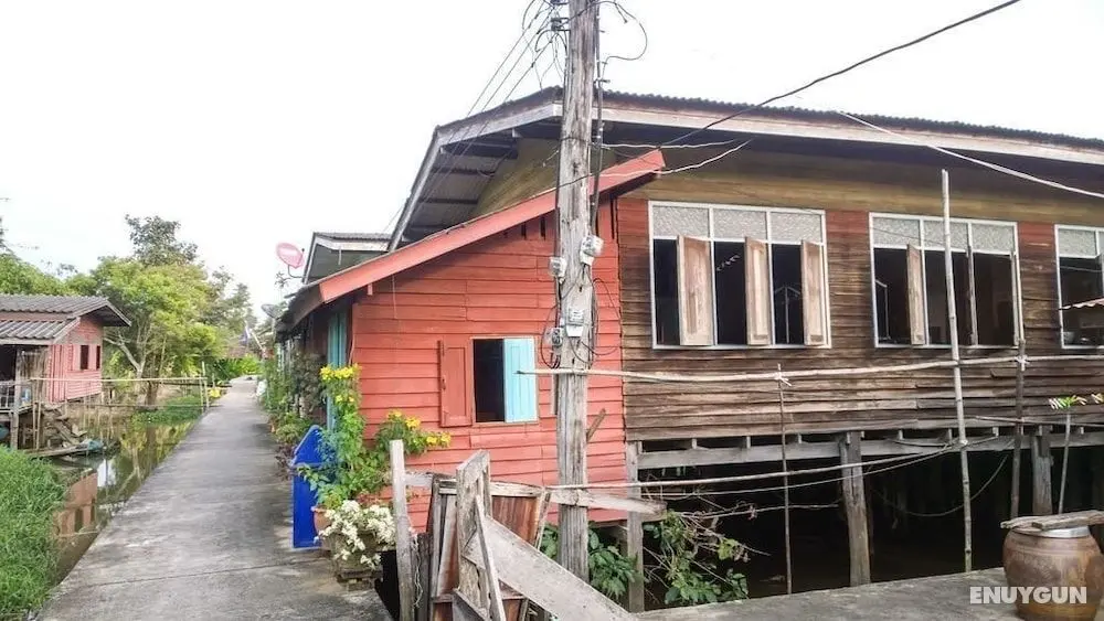 Cast Away Homestay - Öne Çıkan Resim