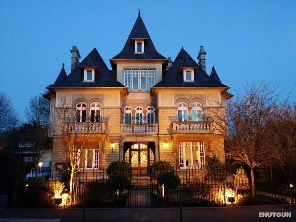 Castel Bayeux Guesthouse - Öne Çıkan Resim