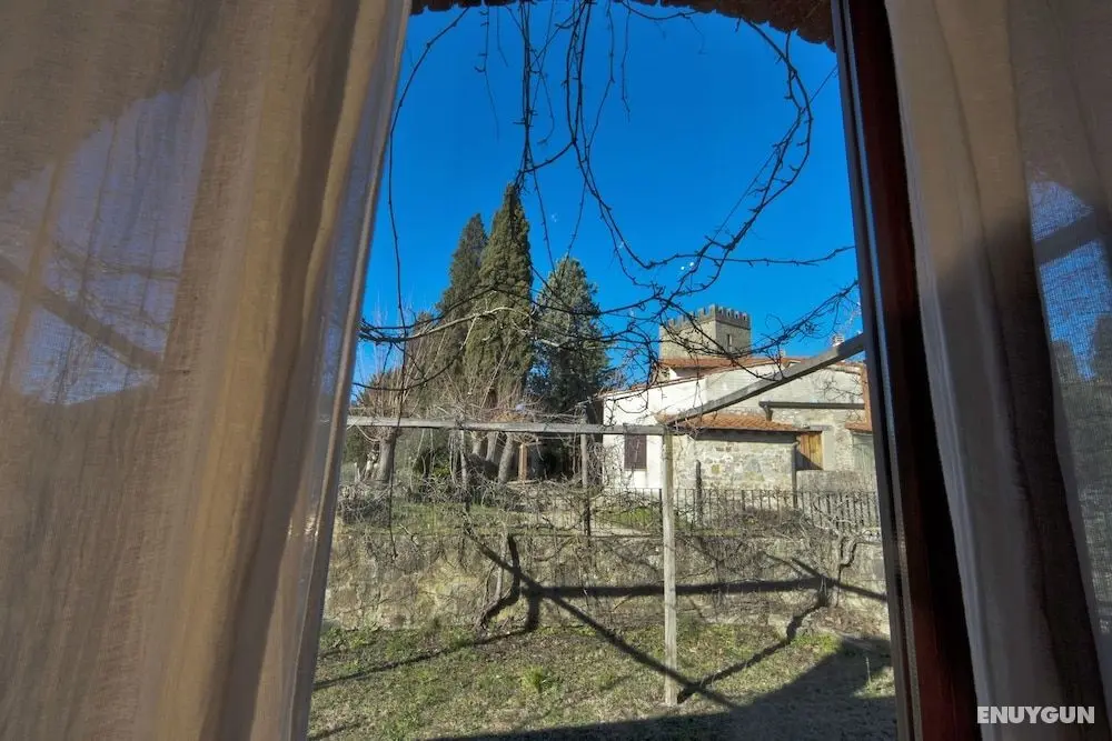 Castello di Pratelli - Oda Manzaraları