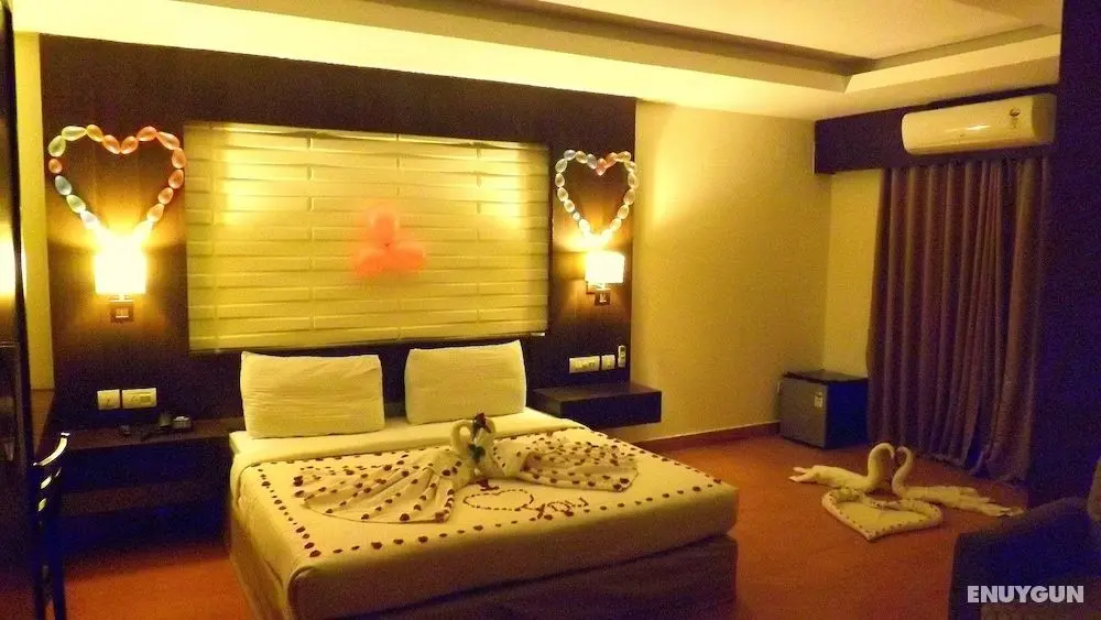 Castle International Premium Hotel - Öne Çıkan Resim