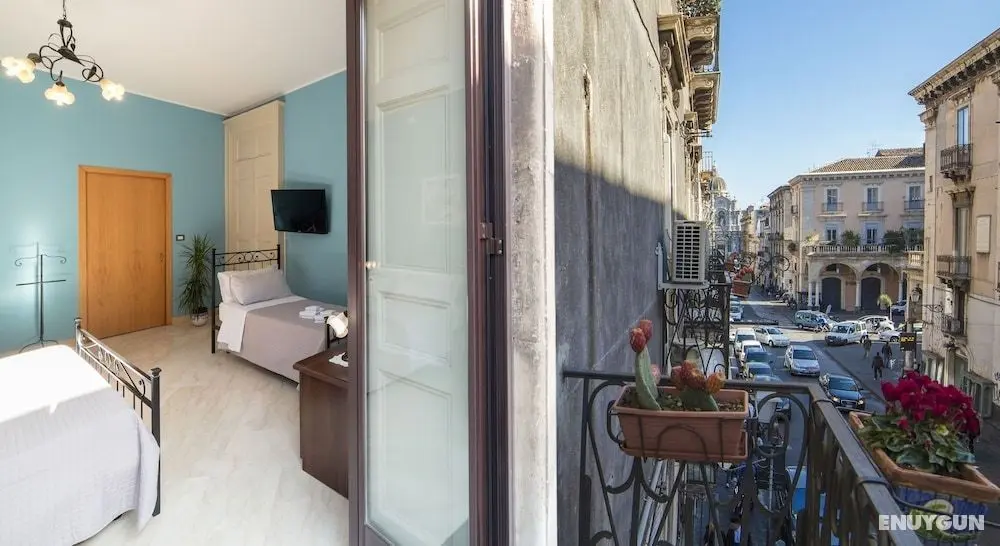 Catania Inn - Oda Manzaraları