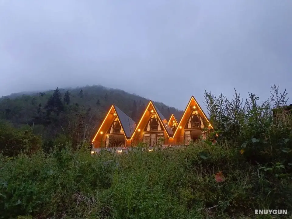 Çaykara Bungalov- Uzungöl Otel - Dış Mekan