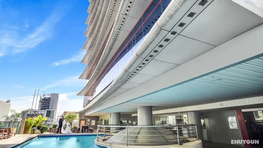 Cebu Parklane International Hotel - Havuz