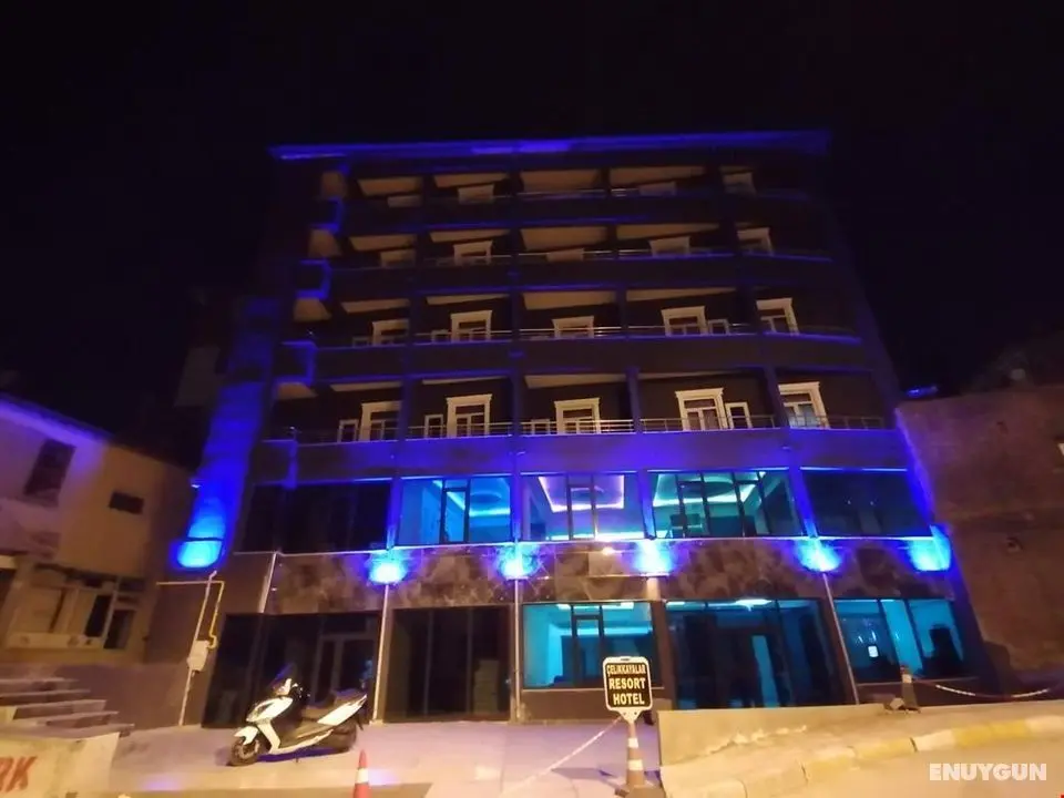 Çelikkaya'lar Resort Hotel - Gece Görünümü