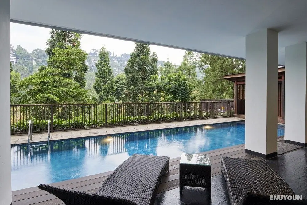 Cempaka 2 Villa 6 Bedrooms with a Private Pool - Öne Çıkan Resim