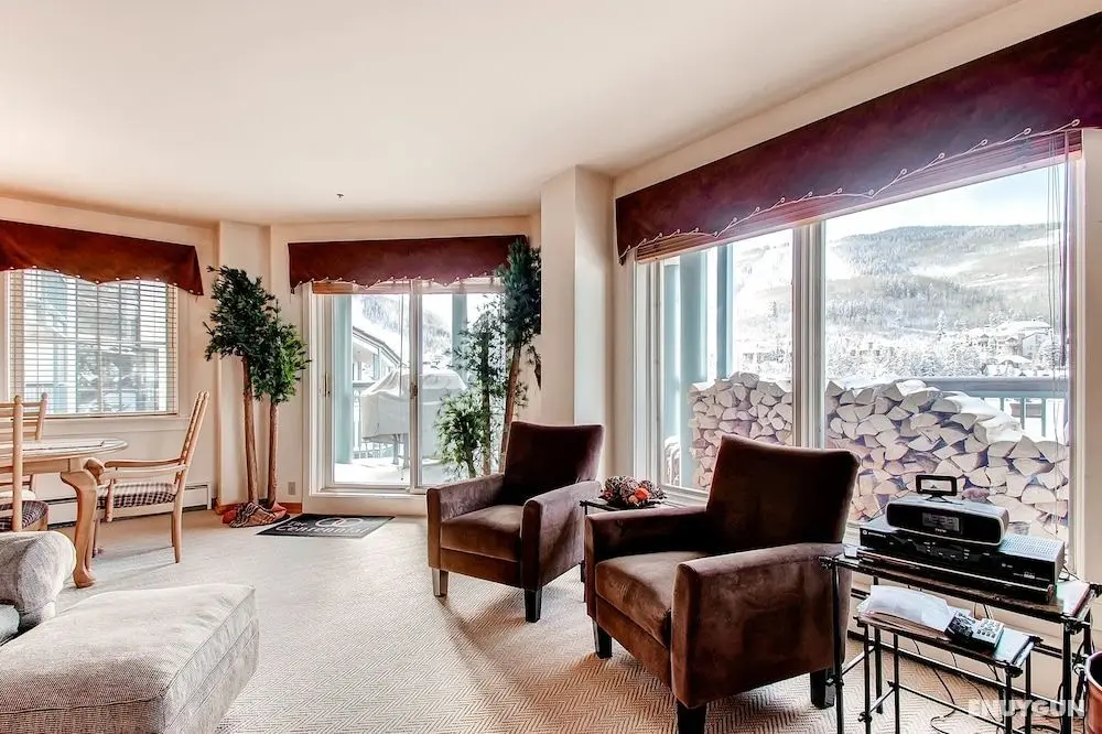 Centennial 2 Bedroom Condo Unit no. 17 - Öne Çıkan Resim