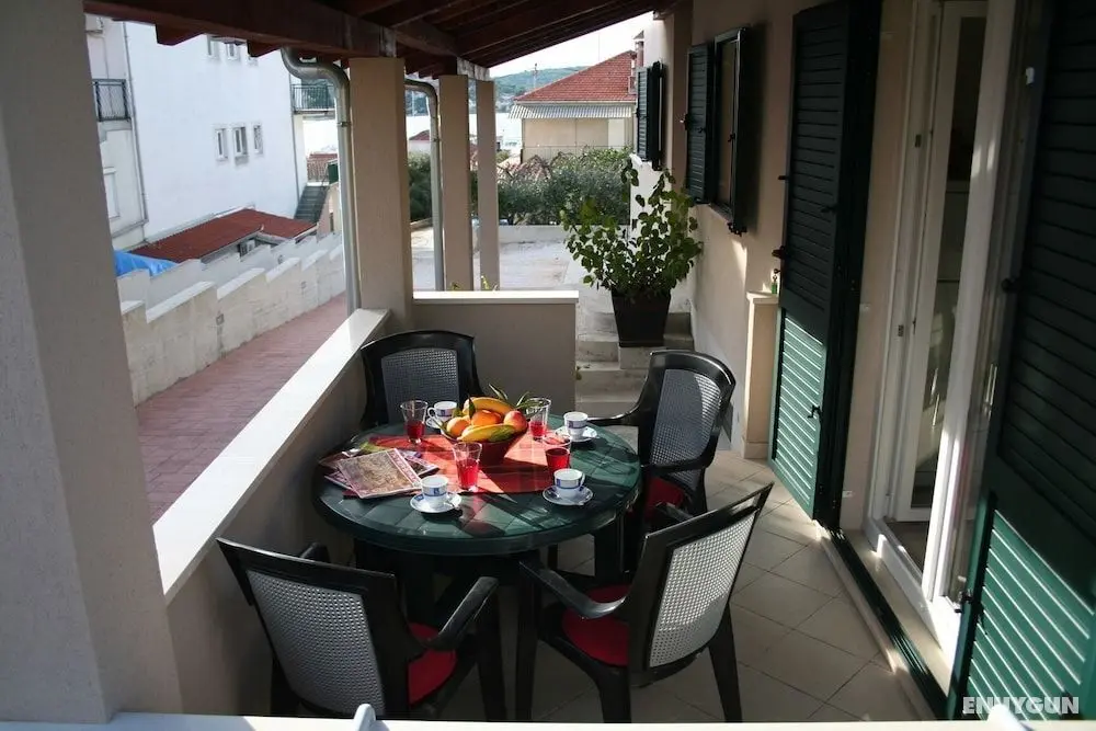 Central - 40m From the Beach - A2 - Öne Çıkan Resim