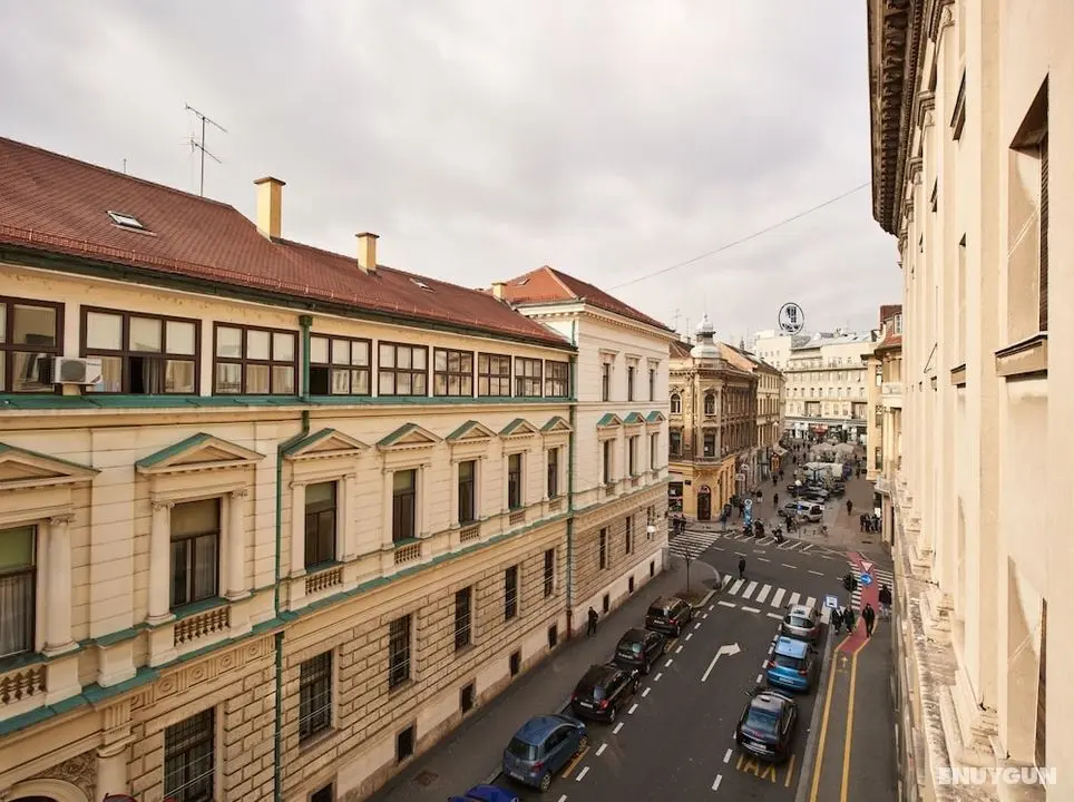 Central Downtown Apartments by Irundo - Oda Düzeni