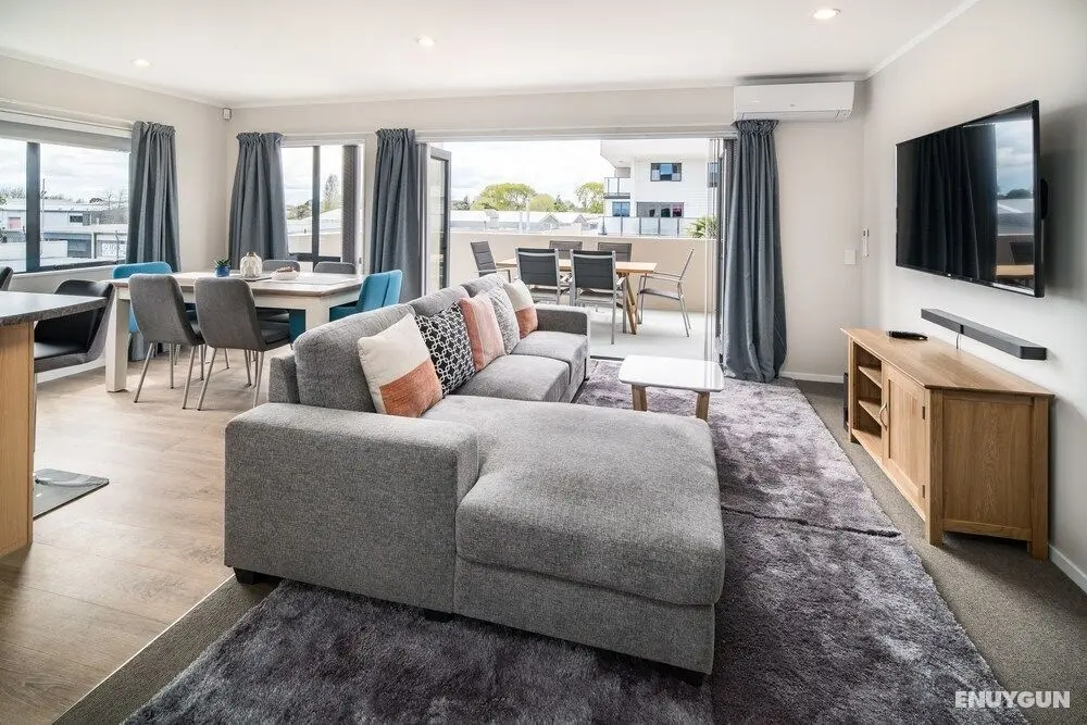 Central Manukau Escape - Öne Çıkan Resim