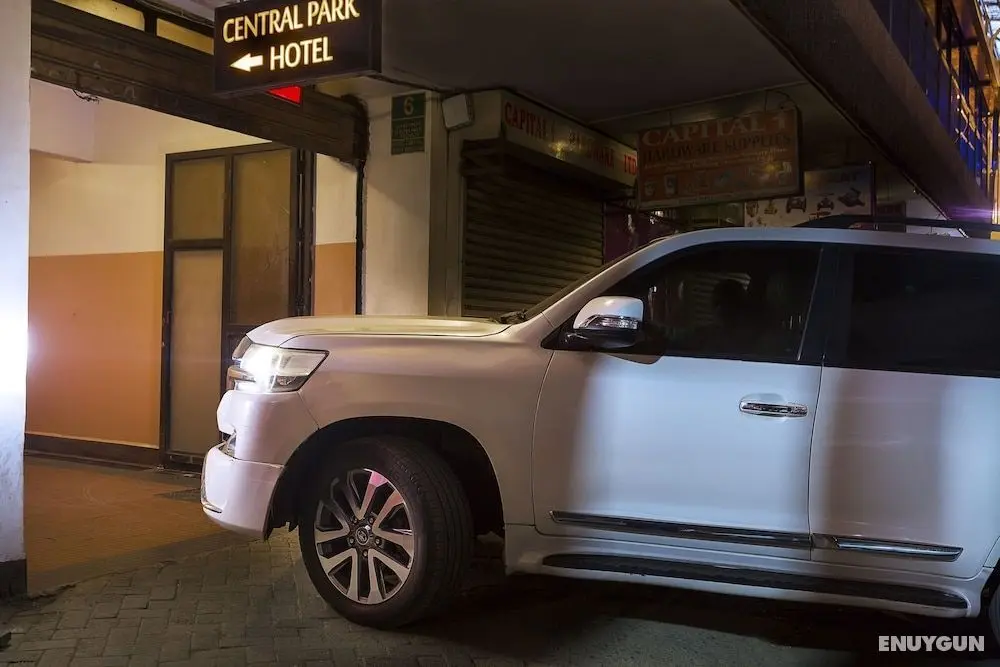 Hotel Central Park & Conference Centre - Dış Mekan