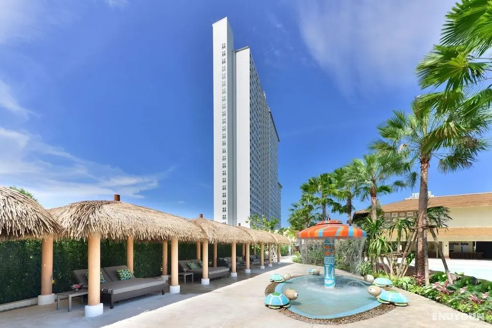 Centre Point Prime Hotel Pattaya - Havuz