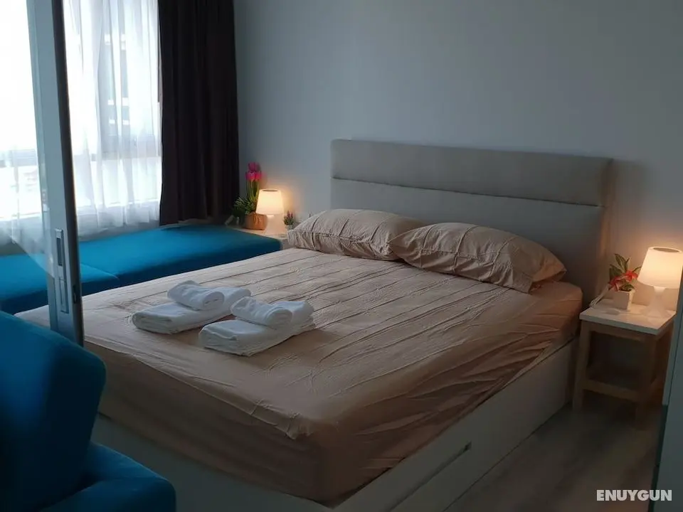 Centric Royal by Swimming Pool - Öne Çıkan Resim