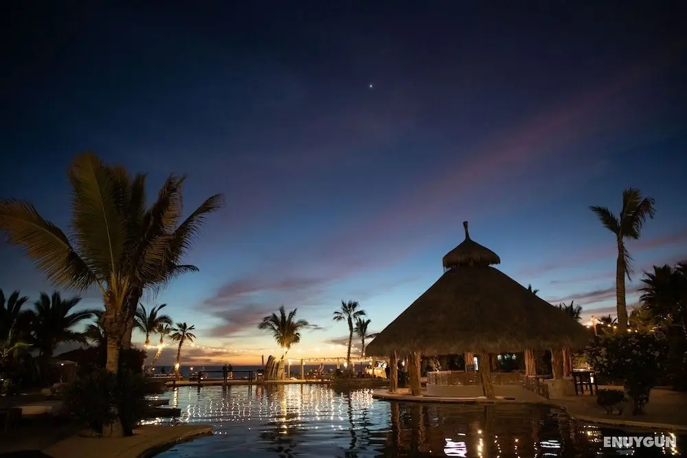 Cerritos Surf Town Beach Front Hotel and SPA - Öne Çıkan Resim