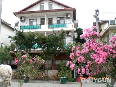 Çetin Pension