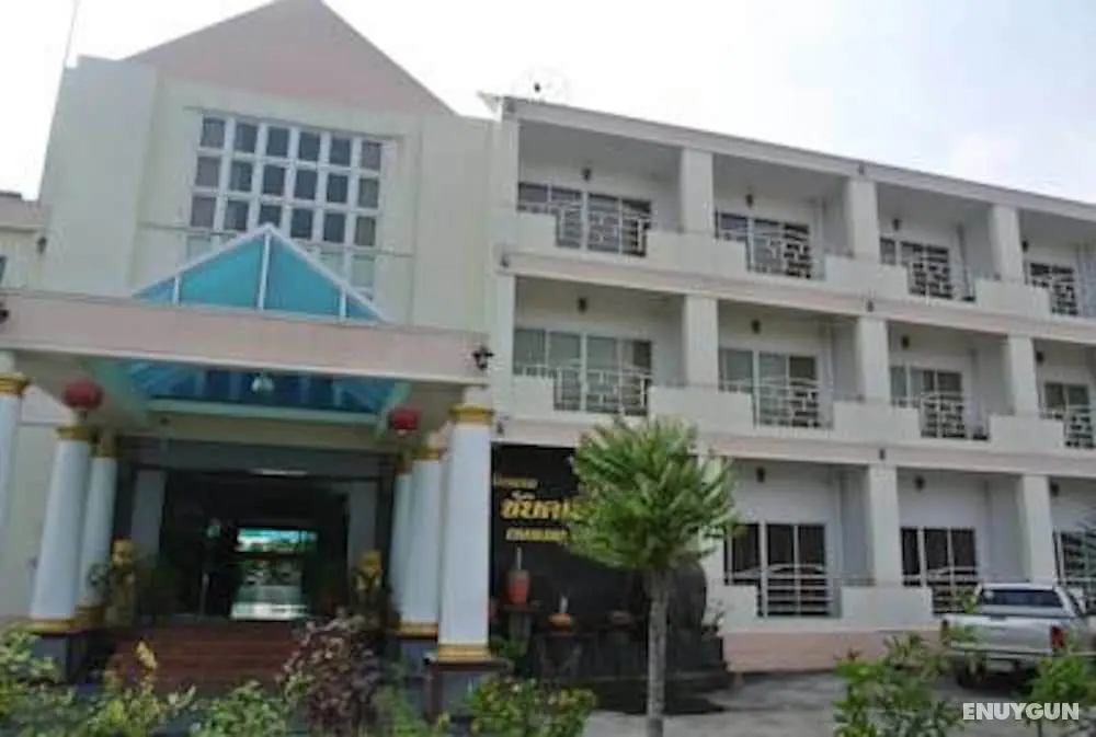 Chaikanathani Hotel - Dış Mekan
