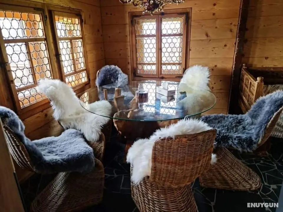 Chalet With Panoramic Views of the Mountains of the Oberland and Lake Thun - Öne Çıkan Resim