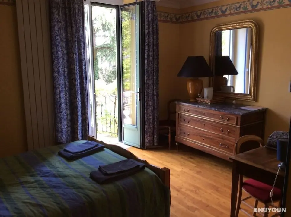 Chambre d'hôte de La Fraternité - Öne Çıkan Resim