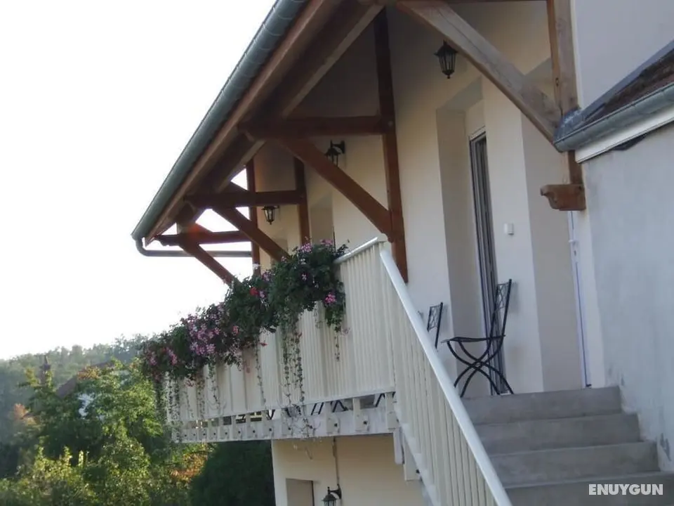 Chambre D'hotes Champagne Laval Louis - Öne Çıkan Resim