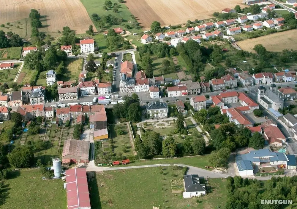 Chambres et Gites La Paysanne - Dış Mekan